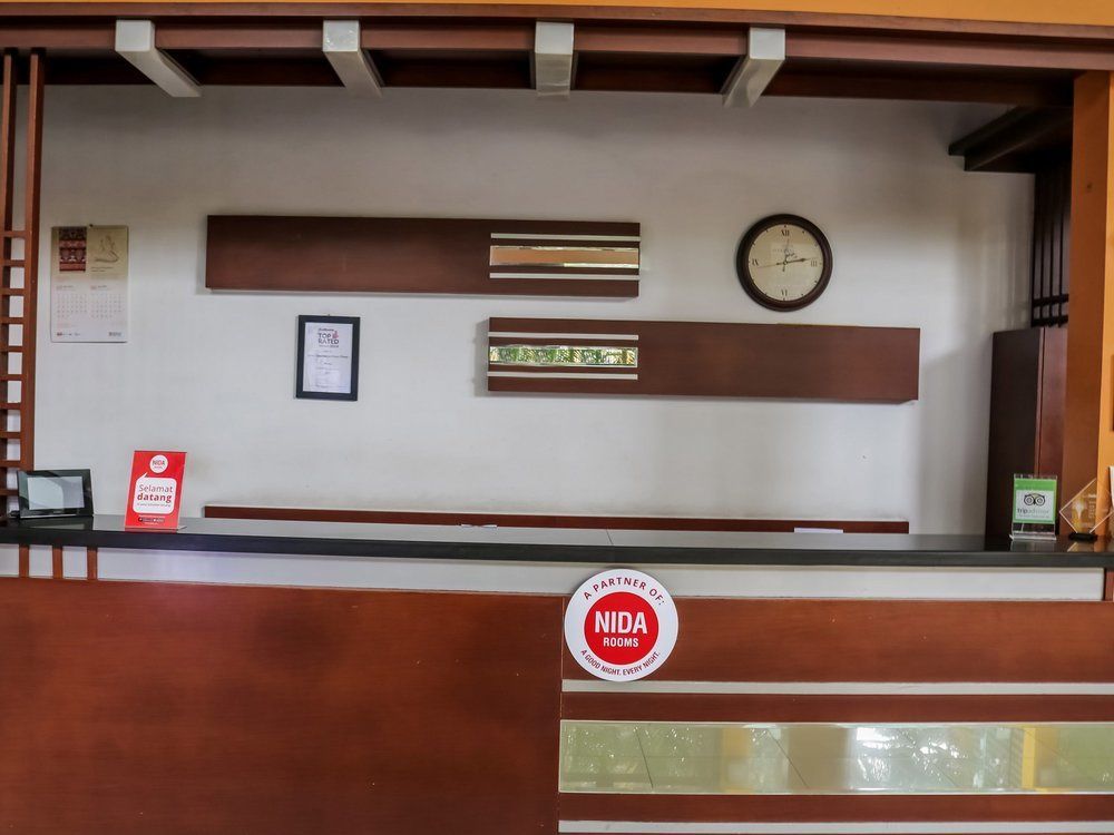 Collection O 295 Grha Ciumbuleuit Guest House Bandung Buitenkant foto